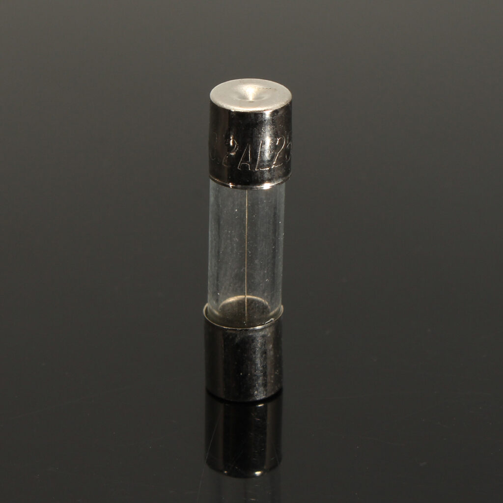 Fusibili_kit_100Pcs_5x20mm_0.2A-20A